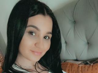 Black Hair Chestnut Eye Babe RachelDesire
