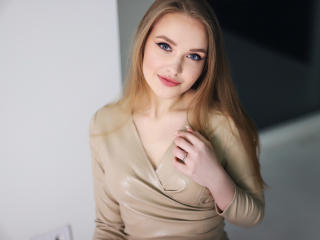 RosalieVien - Live porn & sex cam - 9313036