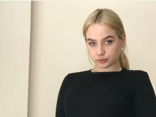 LucyHarrison - Live sex cam - 9319168