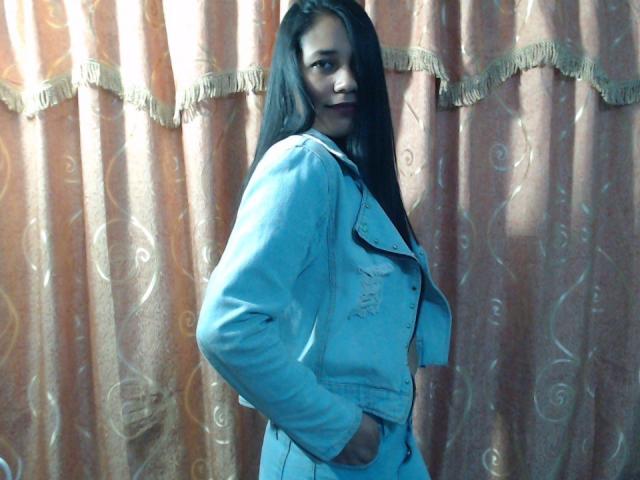 PauletteLove - Live porn &amp; sex cam - 9324456