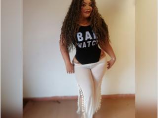 MichelleSmerald - Sexe cam en vivo - 9327700
