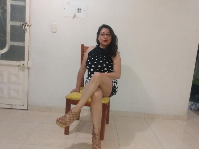 SakotoDika - Live sexe cam - 9332000