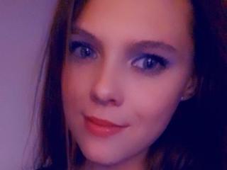NickiFoxy - Live sex cam - 9332780
