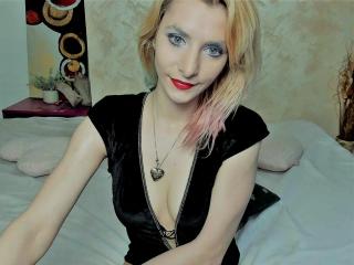 LariseLove - Live porn & sex cam - 9338664