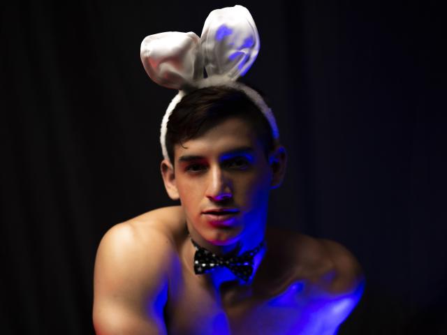 JonathanJeremiah - Live sex cam - 9343440