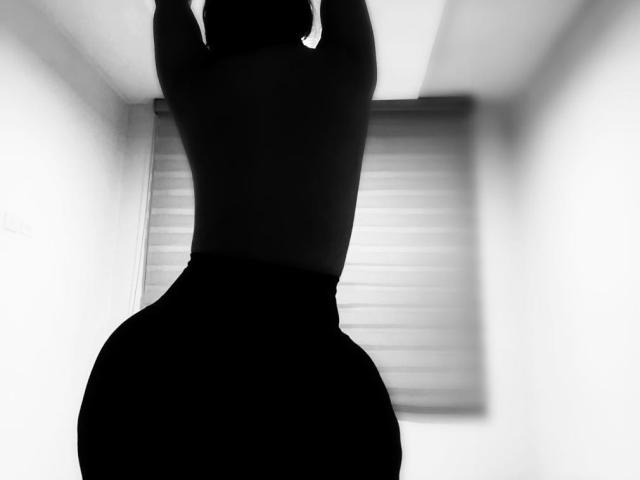 LaCulonaNatasha - Live sex cam - 9349280