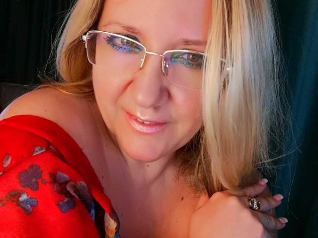 Andorai - Live sex cam - 9349920