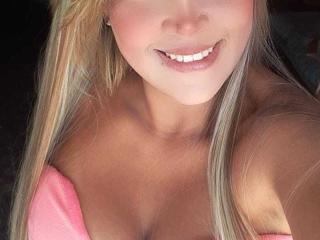 JulyanneMarbel - Live sexe cam - 9353596