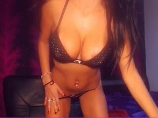 BrunetteBabe69 - Live porn &amp; sex cam - 9358276
