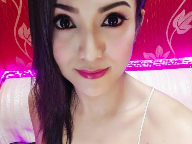 BelleKellyTs - Sexe cam en vivo - 9368428
