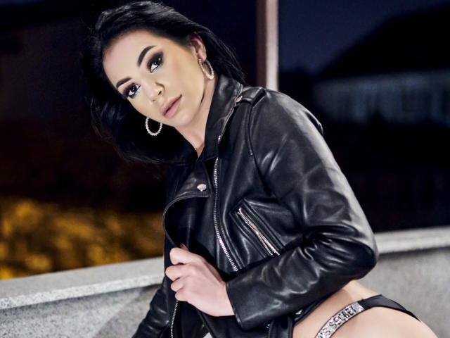 NadiaCaprice - Live Sex Cam - 9379736