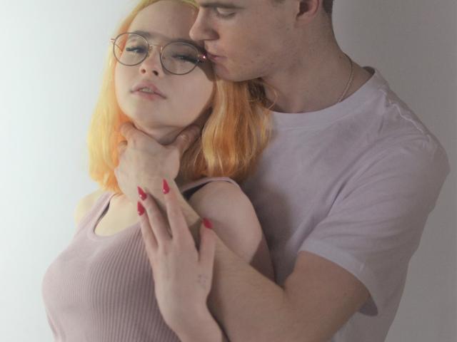 EllaandDaniel - Live sex cam - 9381764