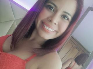 CharlotteRoyal - Sexe cam en vivo - 9389164