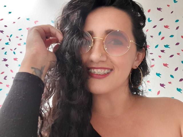 Juaniita - Live sex cam - 9390736