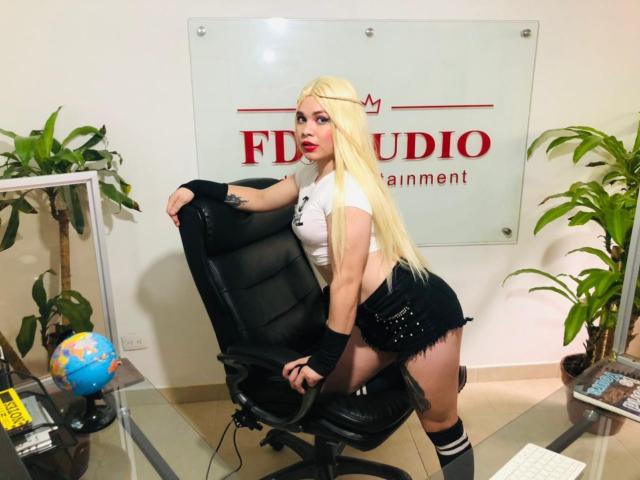 ShantalTSHot - Live sex cam - 9396188