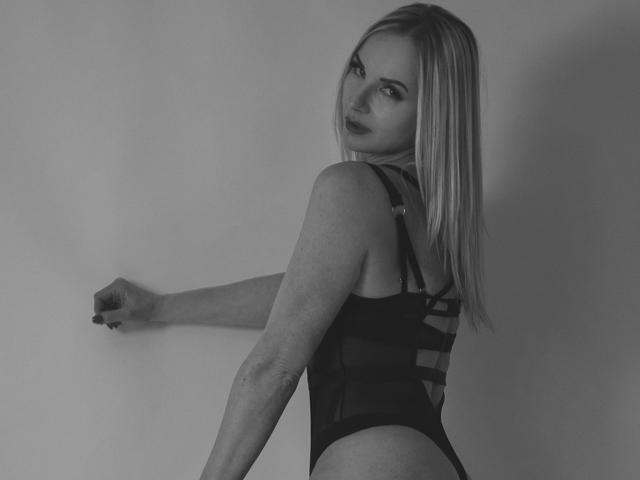 JoanaStar - Sexe cam en vivo - 9409420