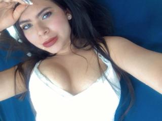 EllaWithe - Live sexe cam - 9412512