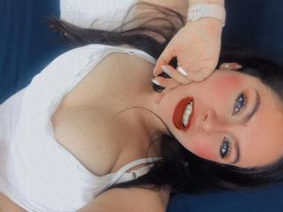 EllaWithe - Live sexe cam - 9412560