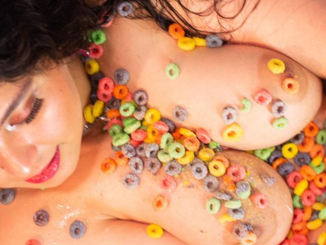 ElizabethRussov - Live sex cam - 9418344