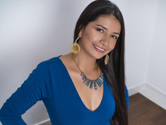 LeiaWhite - Live Sex Cam - 9421692