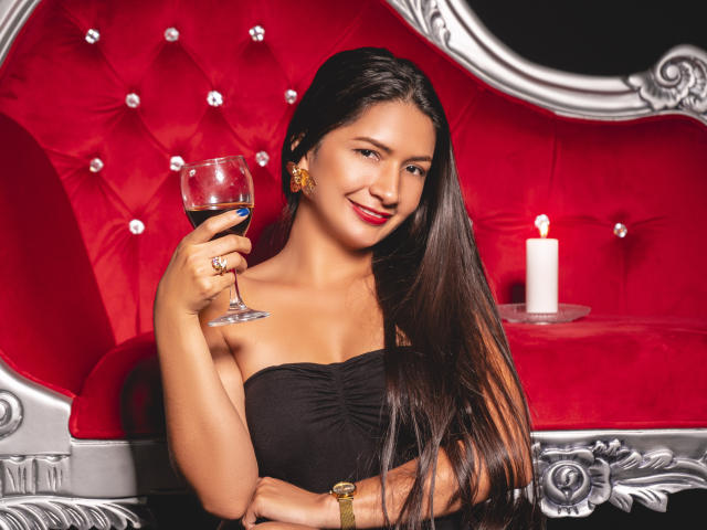 LeiaWhite - Live Sex Cam - 9421760