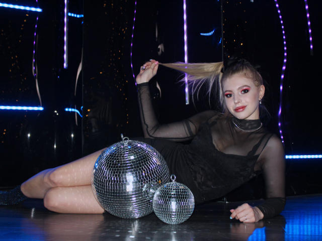 BettyByrd - Live sex cam - 9432752