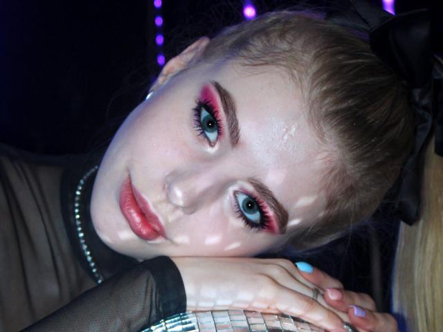 BettyByrd - Sexe cam en vivo - 9432756