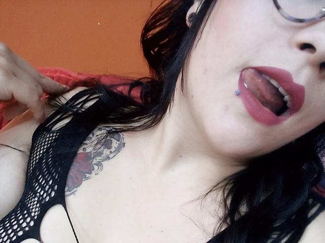 AntonellaCheri - Live porn &amp; sex cam - 9436216