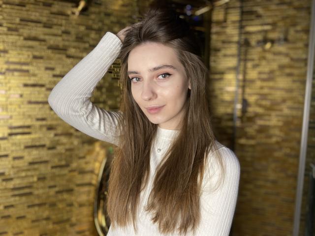 NicoleConley - Live Sex Cam - 9445688