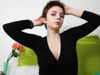 LarissaCharming - Live porn & sex cam - 9446756