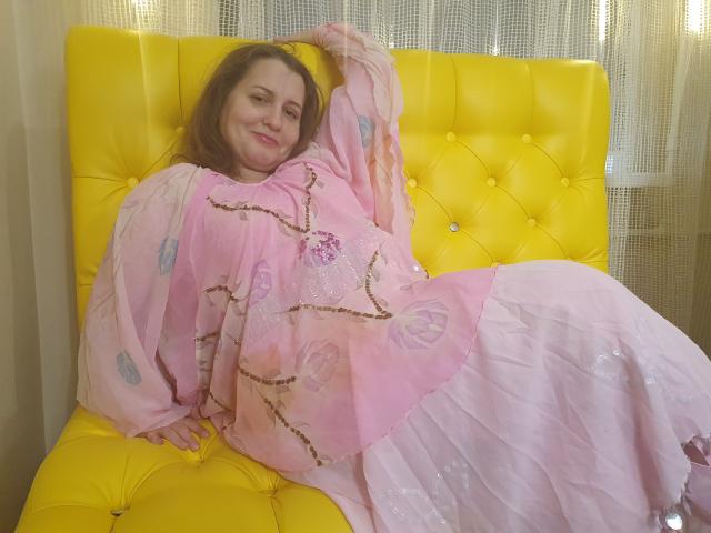 EmilyNative - Live Sex Cam - 9447160