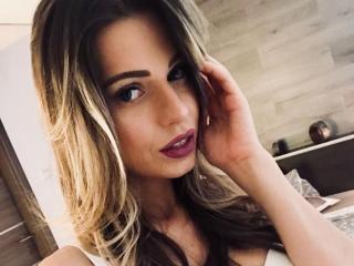 AnneParker - Live Sex Cam - 9462424