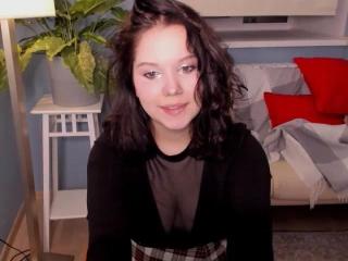 EmilyLIkes - Live porn & sex cam - 9473004