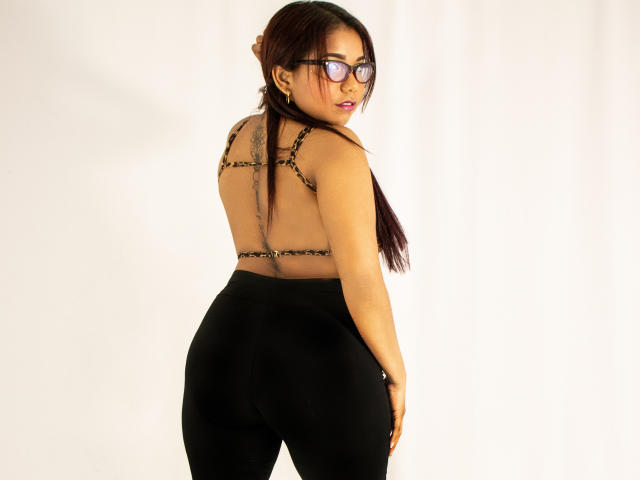 ElizabethSuan - Sexe cam en vivo - 9474988