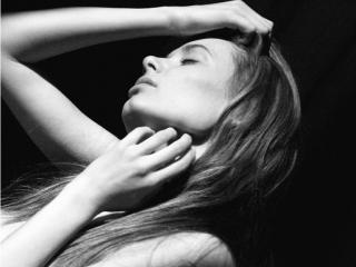 CelesteOne - פורנו בשידור חי ומצלמת סקס - 9491040