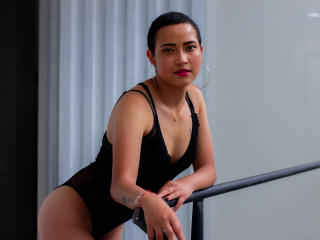 AmelyeJone - Live porn &amp; sex cam - 9495180