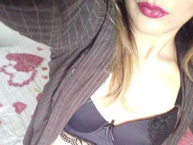 BambolinaBella - Live sexe cam - 9501472