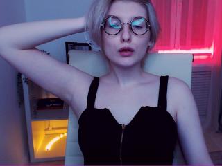 KennyBonbon - Live porn & sex cam - 9503508