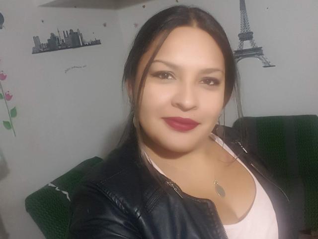 Adi69 - Sexe cam en vivo - 9508700