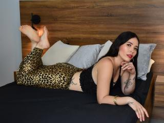 MeganWesth - Live porn &amp; sex cam - 9513308