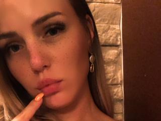 TatiannaGlow - Live sexe cam - 9517128