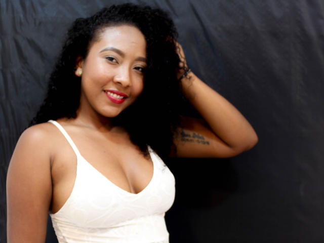 CaroldelaTorre - Live sex cam - 9519324