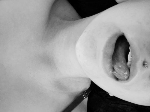 ZoeThompson - Live sex cam - 9521680