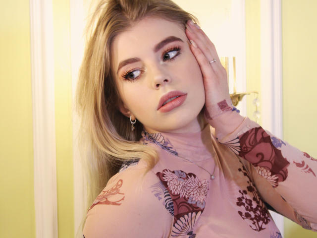 BettyByrd - Live sex cam - 9523372