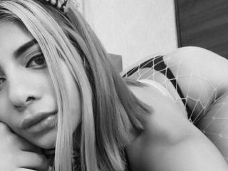 LucyBlake - Live sexe cam - 9539496