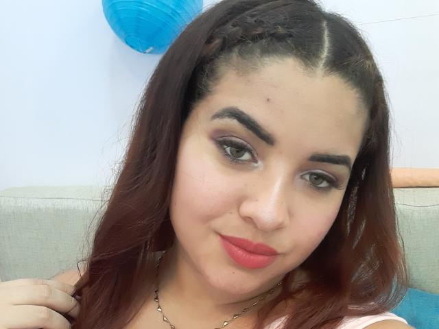 MonicaDiaz - Live sex cam - 9543244