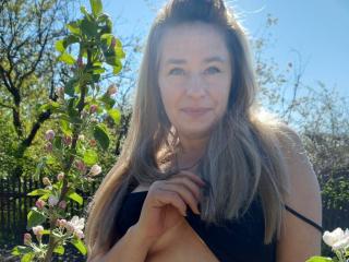 MeryBlackCrown - Live sex cam - 9545920