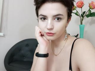 LarissaCharming - Live sex cam - 9551316