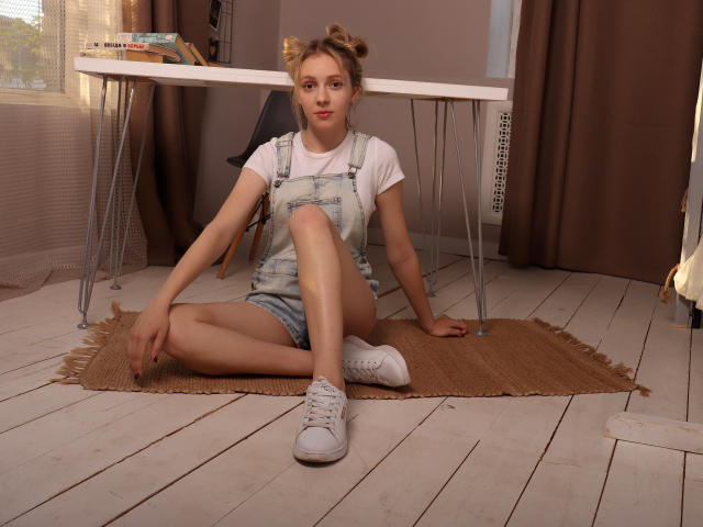 MilenaHonor - Sexe cam en vivo - 9553016