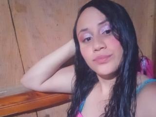 LaurenSucia - Live sex cam - 9556016